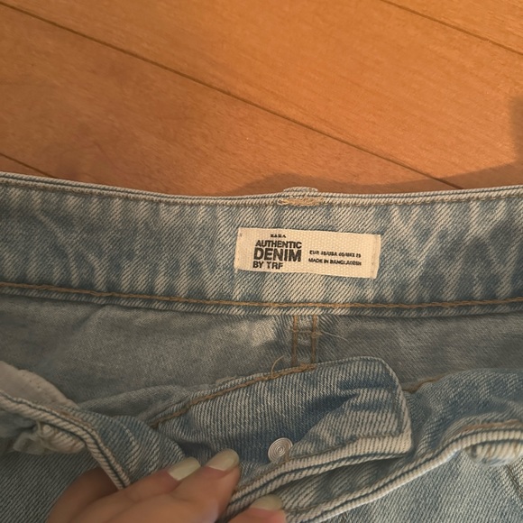 Zara Jean shorts 👖 - Picture 4 of 4